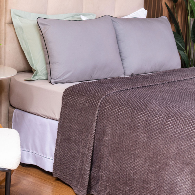 Cobertor Aveludado Com Relevos Manta Soft Touch Flannel Jaquard 2,2 x 2,5m Cinza - Marina