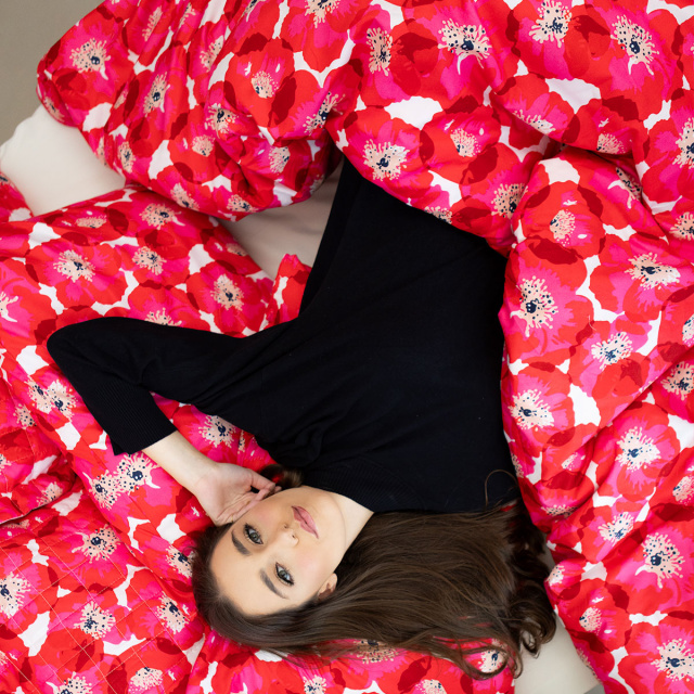 Coordenado 6 Peças King 200 Fios (Cobre Leito + Jogo de lençol) Jazz Estampado Maxi Floral Pink - Marina