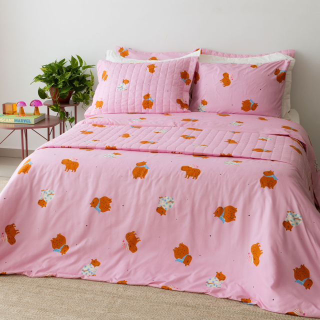 Coordenado 7 Peças Queen 200 Fios (Cobre Leito + Jogo de lençol) Jazz Estampado Capivara - Marina