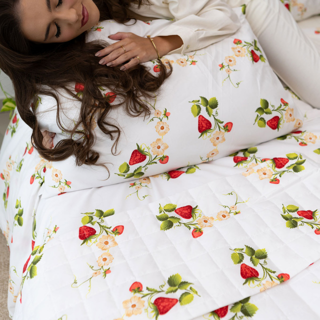 Par de Fronha 200 Fios Jazz Estampado Flor de Morango - Marina