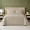 Cobre Leito Casal Queen com 2 Porta Travesseiros Matelassê Percal 300 fios Basic Bege
