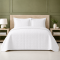 Cobre Leito Casal Queen com 2 Porta Travesseiros Matelassê Percal 300 fios Basic Branco