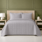 Cobre Leito Casal Queen com 2 Porta Travesseiros Matelassê Percal 300 fios Basic Cinza