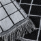Manta Xale para Sofá Jacquard Algodão com Franja 1,40 m x 1,60 m  - Grid Preto