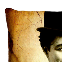 Almofada + Capa 40cm x 40cm Microfibra Estampada Com Imagem do Charlie Chaplin Ref. A363