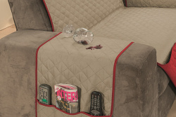 Protetor Impermeável Para Sofá De 04 Lugares Com Assento de 2,20M D Face Manu - Cáqui Com Vermelho
