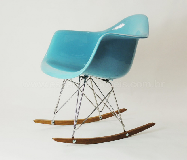Cadeira Eames DAR Balanço (Fibra de vidro)