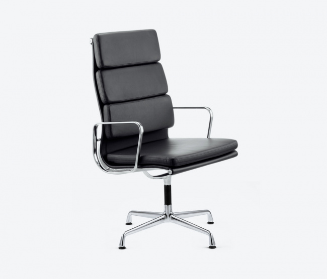 Cadeira Eames Office EA 211