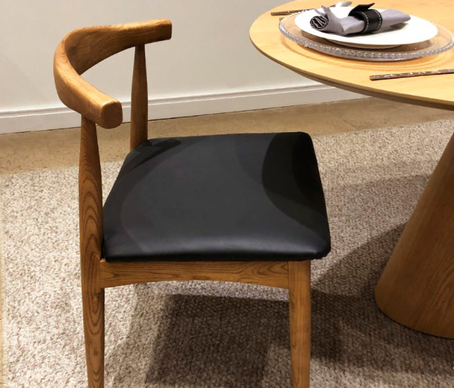 Elbow Chair - Madeira Clara