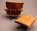 Poltrona e Puff Charles Eames - Couro Envelhecido
