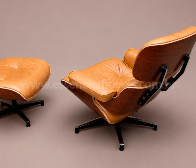 Poltrona e Puff Charles Eames - Couro Envelhecido