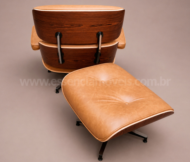 Poltrona e Puff Charles Eames - Couro Envelhecido