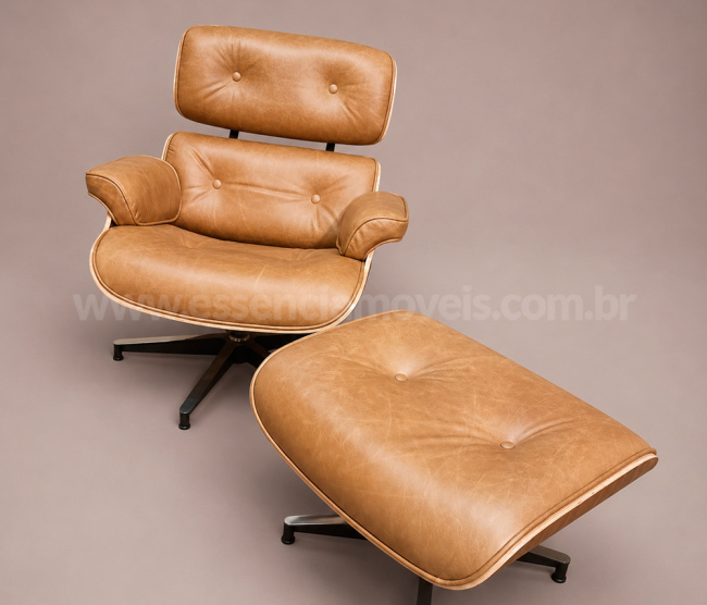 Poltrona e Puff Charles Eames - Couro Envelhecido