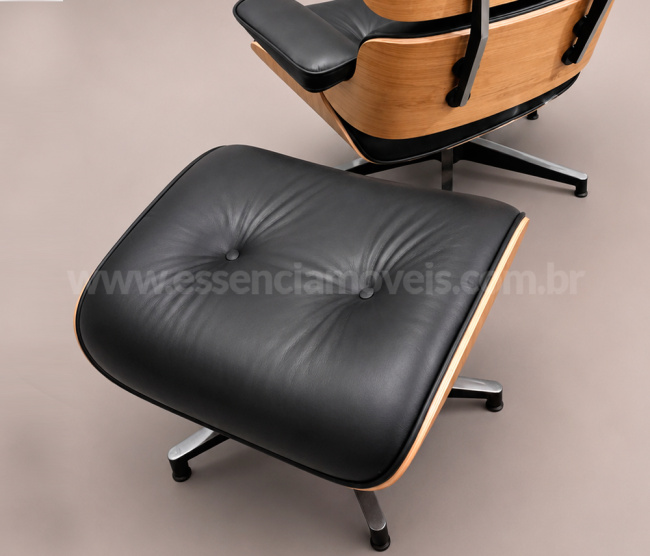 Poltrona e Puff Charles Eames - Madeira Freijó