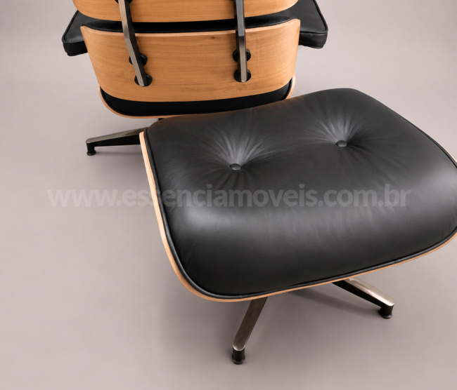 Poltrona e Puff Charles Eames - Madeira Freijó