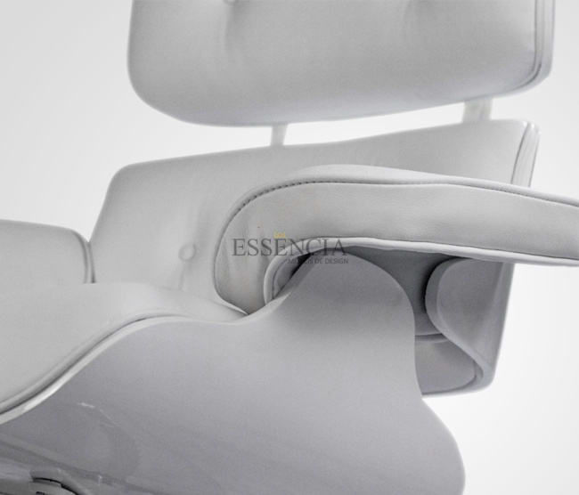 Poltrona e Puff Charles Eames - Madeira Laqueada Branca - Couro Vaqueta (cor a definir)