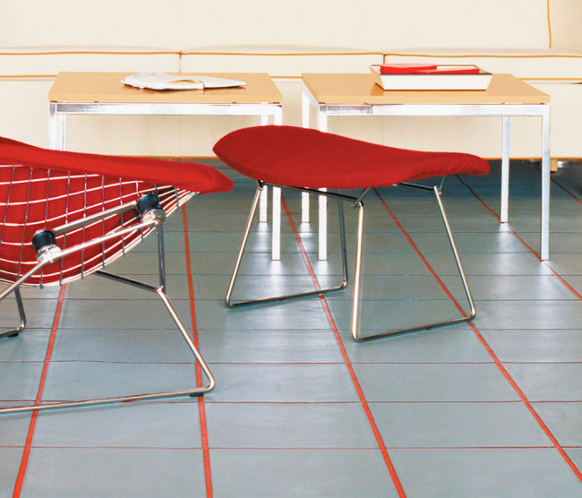 Puff Bertoia Inox