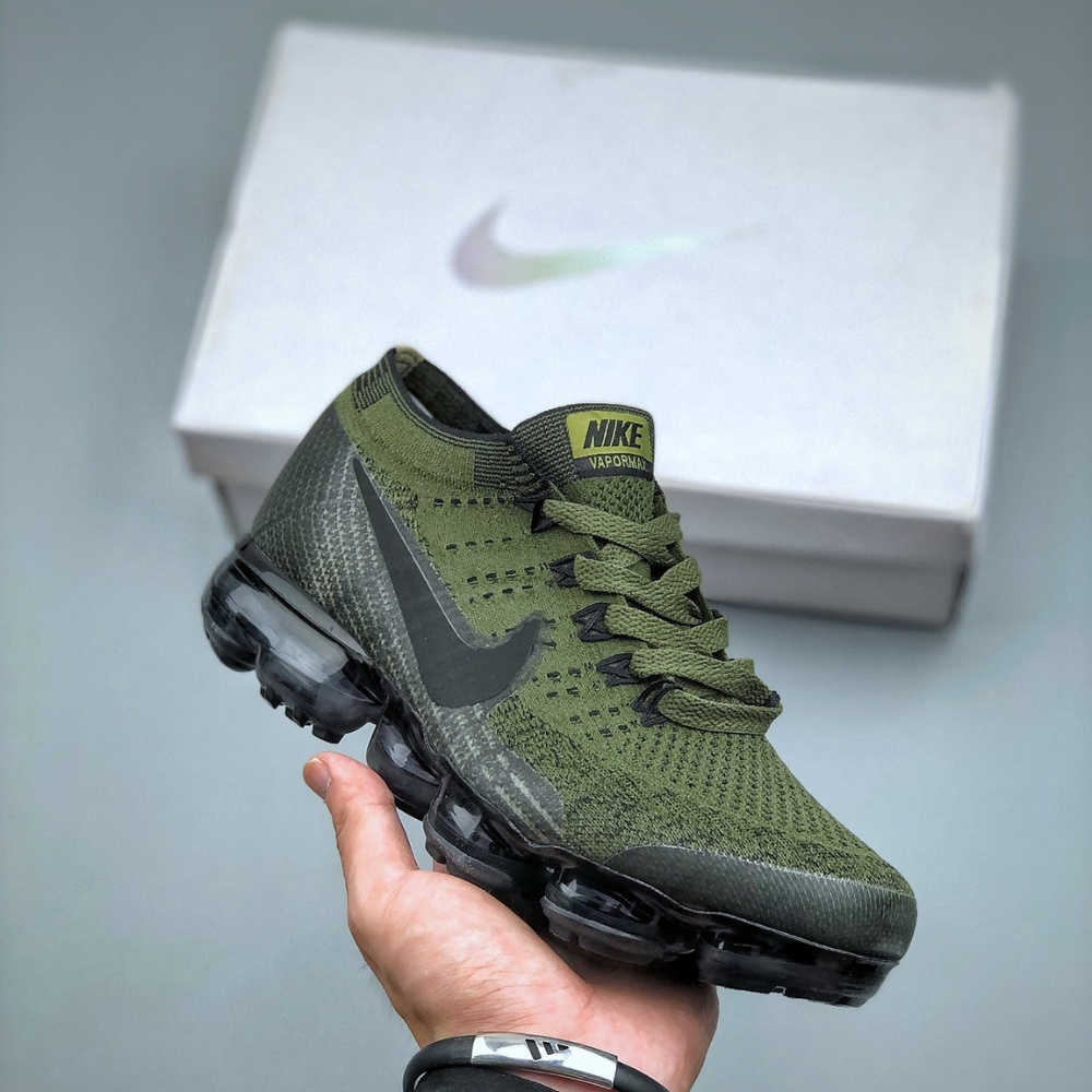 vapormax plus verde militar