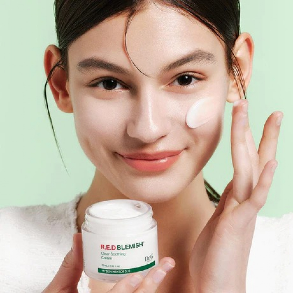 Creme hidratante facial Dr.G Red Blemish Clear Soothing Cream 70ml