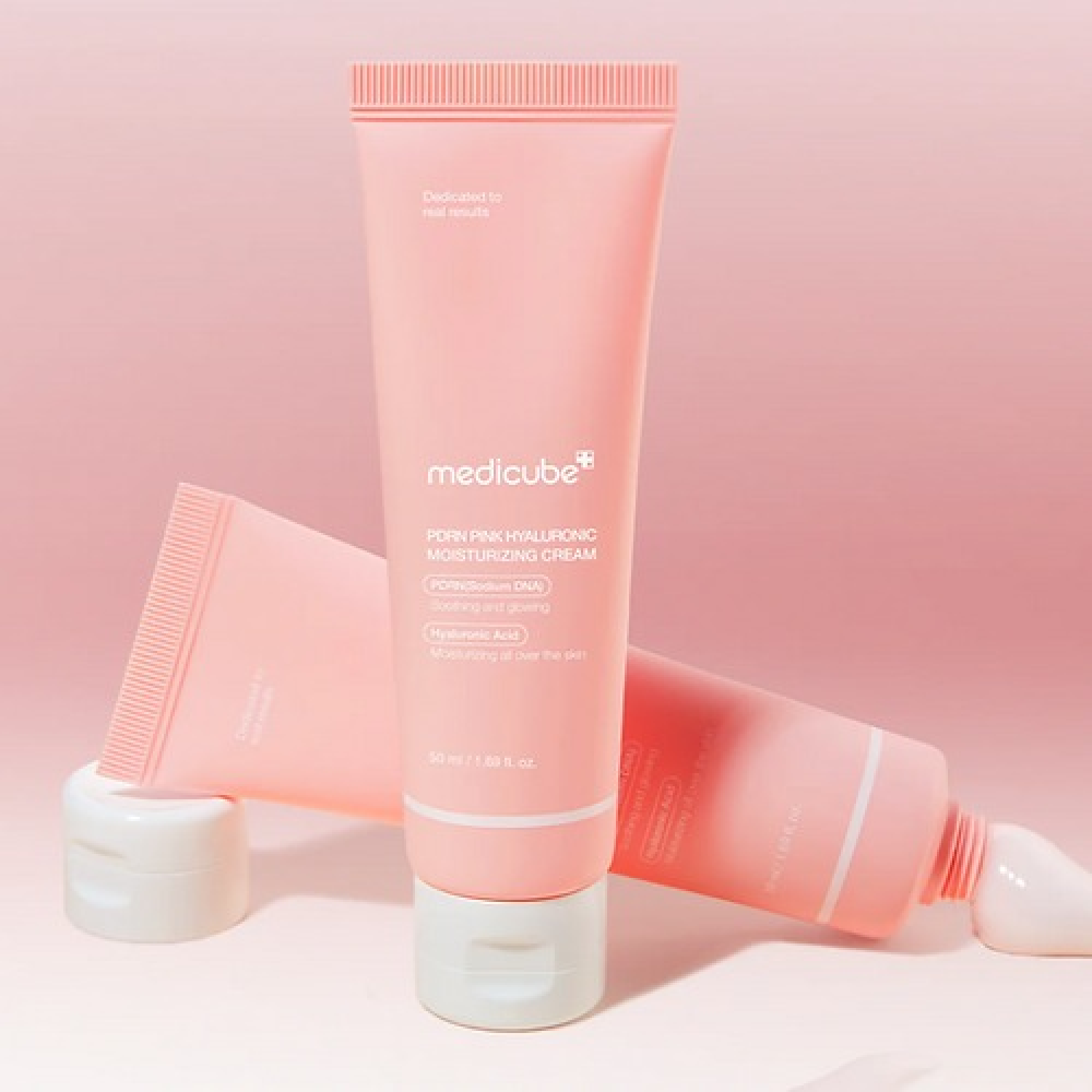 Creme facial hidratante com ácido hialurônico e PDRN Medicube PDRN Pink  Hyaluronic Moisturizing Cream 50ml - LabKo | Sua loja favorita de  cosméticos coreanos