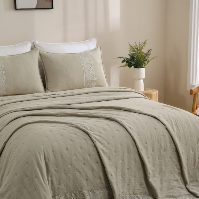 Colcha Cobre Leito Casal 3 Peças Percal 300 Fios Matelado Bordado Inglês Napoli Fendi