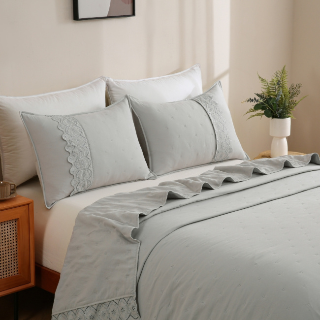 Colcha Cobre Leito Queen 3 Peças Percal 300 Fios Matelado Bordado Inglês Napoli Cinza