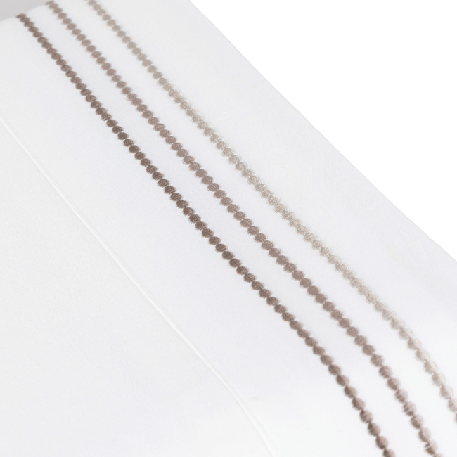 Jogo de Lençol Queen 4 Peças Paris Percal 300 Fios Bordado Branco Neve / Taupe