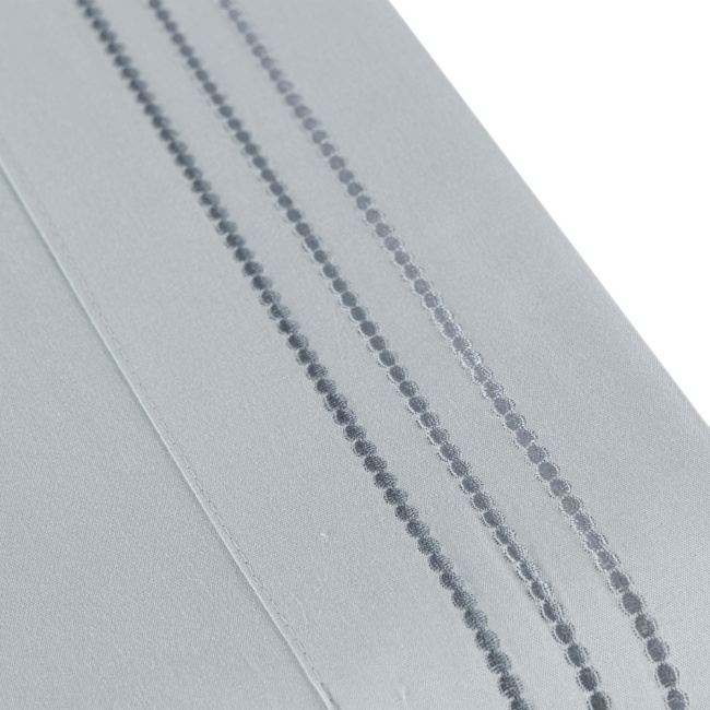 Jogo de Lençol Queen 4 Peças Paris Percal 300 Fios Bordado Cinza Geada