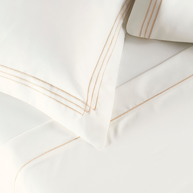 Jogo de Lençol Queen 4 Peças Percal 400 Fios Bordado Com Aba Americana Moscou Palha