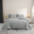 Kit Cobre Leito Colcha Casal 3 Peças Matelado PomPom 300 Fios Cinza