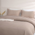 Kit Cobre Leito Colcha Queen 3 Peças Matelado PomPom 300 Fios Cáqui