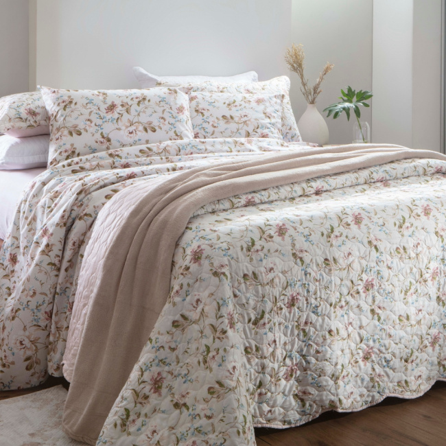 Kit Coordenado Queen 7 Peças (Cobre Leito + Jogo Lençol) Attuale Floral Branco