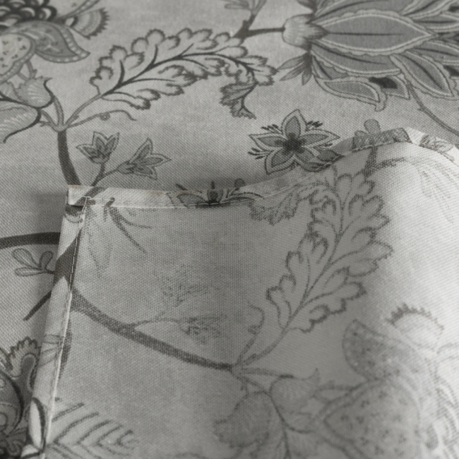 Toalha de Mesa Impermeável 4 Lugares 1,35m x 1,45m Bela Estampada Floral Grafite