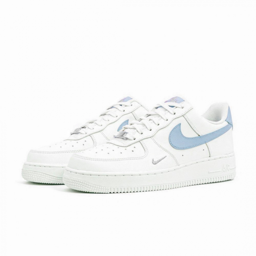 Air force 1 hot sale baby blue tick