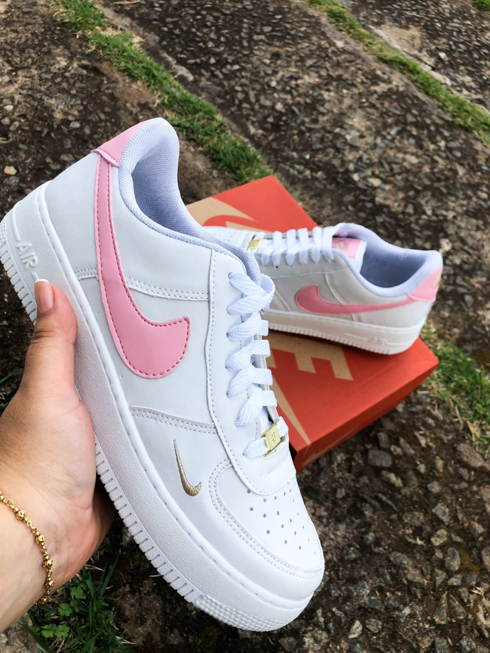 Pink tick store air force 1