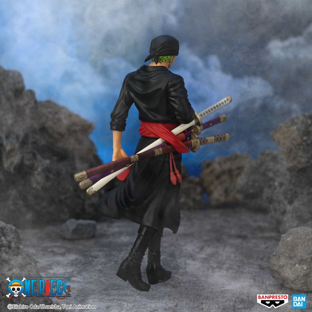 Roronoa Zoro - One Piece Figure Original - Lojahuntersxyi