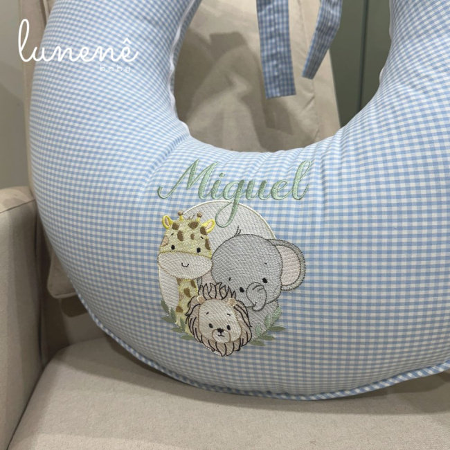 Almofada de Amamentação Personalizada Bichinhos Xadrez Azul 200 Fios 4514