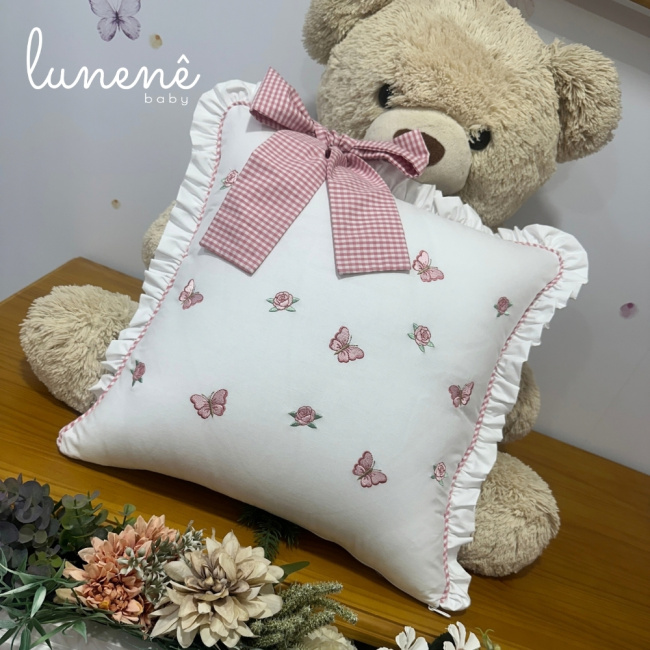 Almofada Decorativa Borboletas Xadrez Rosa 4695