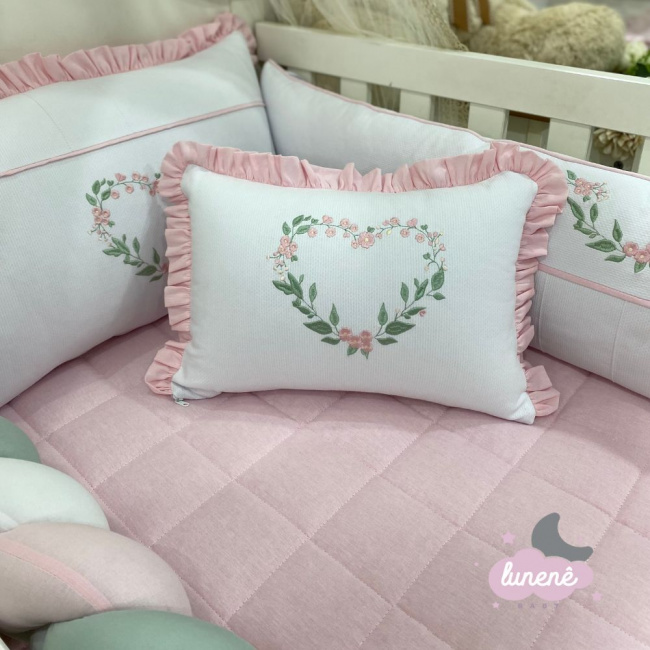 Almofada Decorativa Cute Baby Coração Florido Rosa 140 Fios