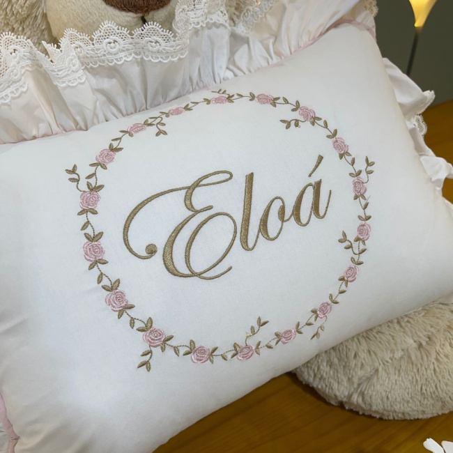 Almofada Personalizada Ana Julia Branco e Rosê