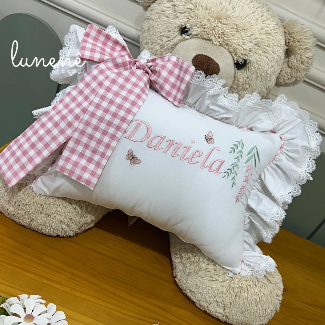 Almofada Personalizada Floral Xadrez Daniela com Nome do Bebê