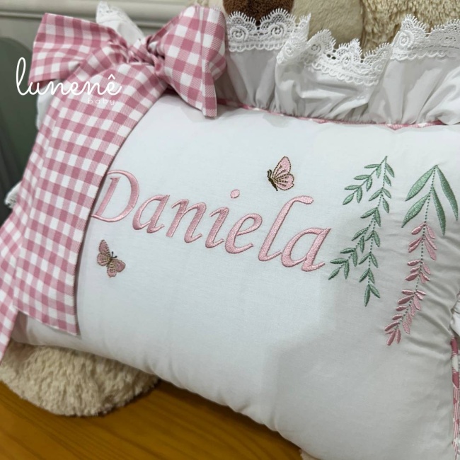 Almofada Personalizada Floral Xadrez Daniela com Nome do Bebê