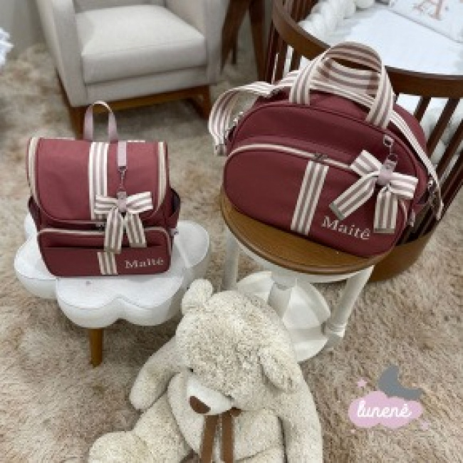 Bolsa e Mochila Personalizada Maitê Vinho Leader