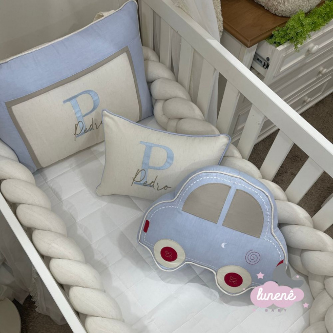 Kit Berço 100% Algodão 200 Fios Personalizado 07 Peças Benício Baby Carrinho com Trança Única