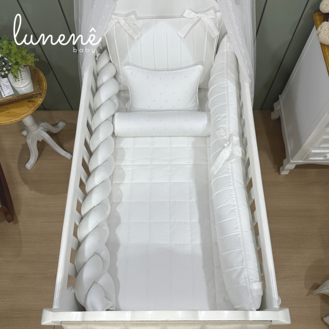 Enxoval de Berço 08 Peças com Trança Lunenê Baby White 400 Fios 9092