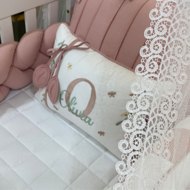 Enxoval de Berço 08 Peças Personalizado Rose 200 Fios