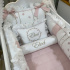 Enxoval de Berço Personalizado 08 Peças 200 Fios Ana Julia Branco e Rosê