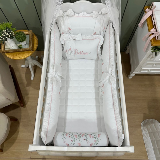 Enxoval de Berço Personalizado 08 Peças Betina Rosê 200 Fios 4522