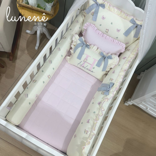 Enxoval de Berço Personalizado 08 Peças Borboleta Personale Baby 140 Fios Bege e Rosa