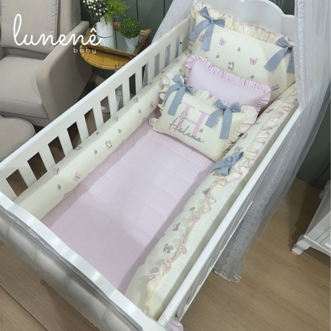 Enxoval de Berço Personalizado 08 Peças Borboleta Personale Baby 140 Fios Bege e Rosa